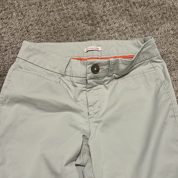 White Pants - Picture 2 of 5